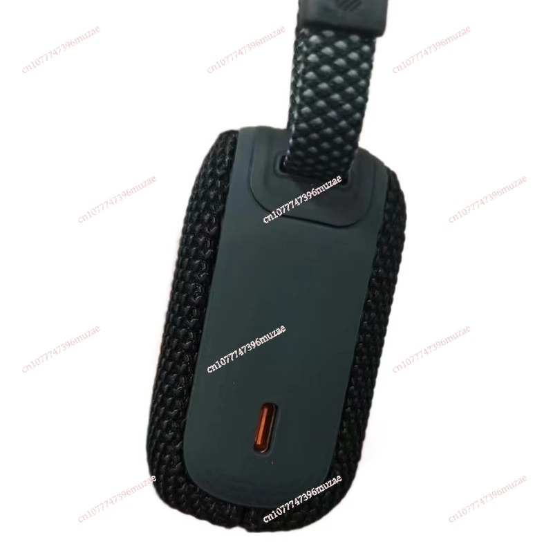 

Wireless Bluetooth Speaker Fourth Generation Outdoor Portable Subwoofer HIFI Portable Audio