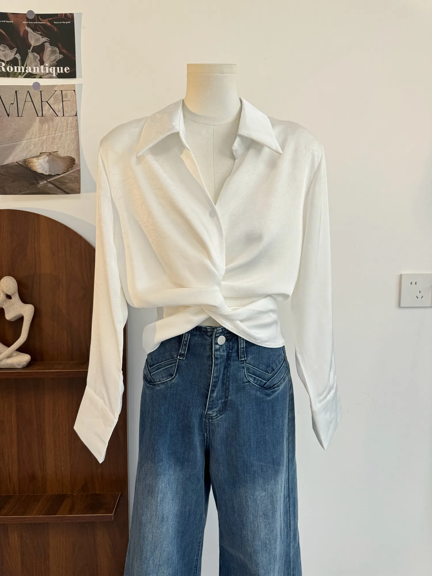 Female Satin Lapel Blouse Autumn New Long Sleeve Cropped Top Korean Fashion Office Ladies Wear Party Dating Street Female Top