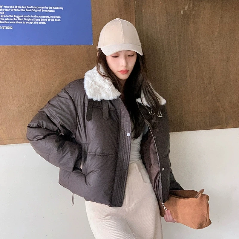 2025 Nuova giacca da donna imbottita in cotone senza lavaggio Autunno Inverno Moda Cappotto corto Colletto alla coreana Capispalla femminile in cotone allentato