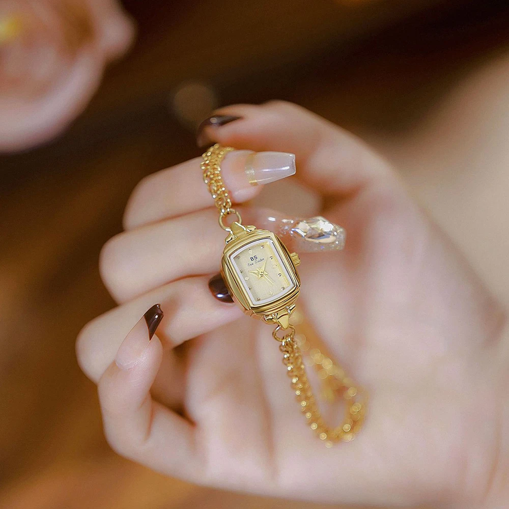 NEW Women's Watches High Grade Vintage Bracelet Ladies' Watches Fashion Classic Women's Quartz Watch