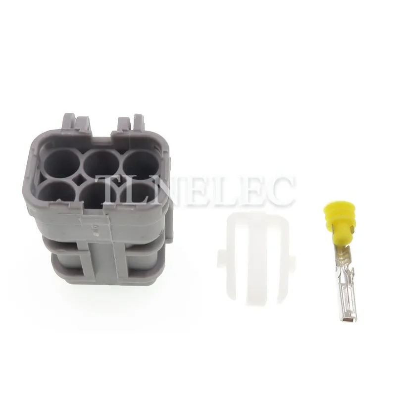 7123-7464-40 7222-7464-40 Tipo SWP Grigio Maschio Femmina Fendinebbia Connettore luce Spina luce automatica a 6 pin