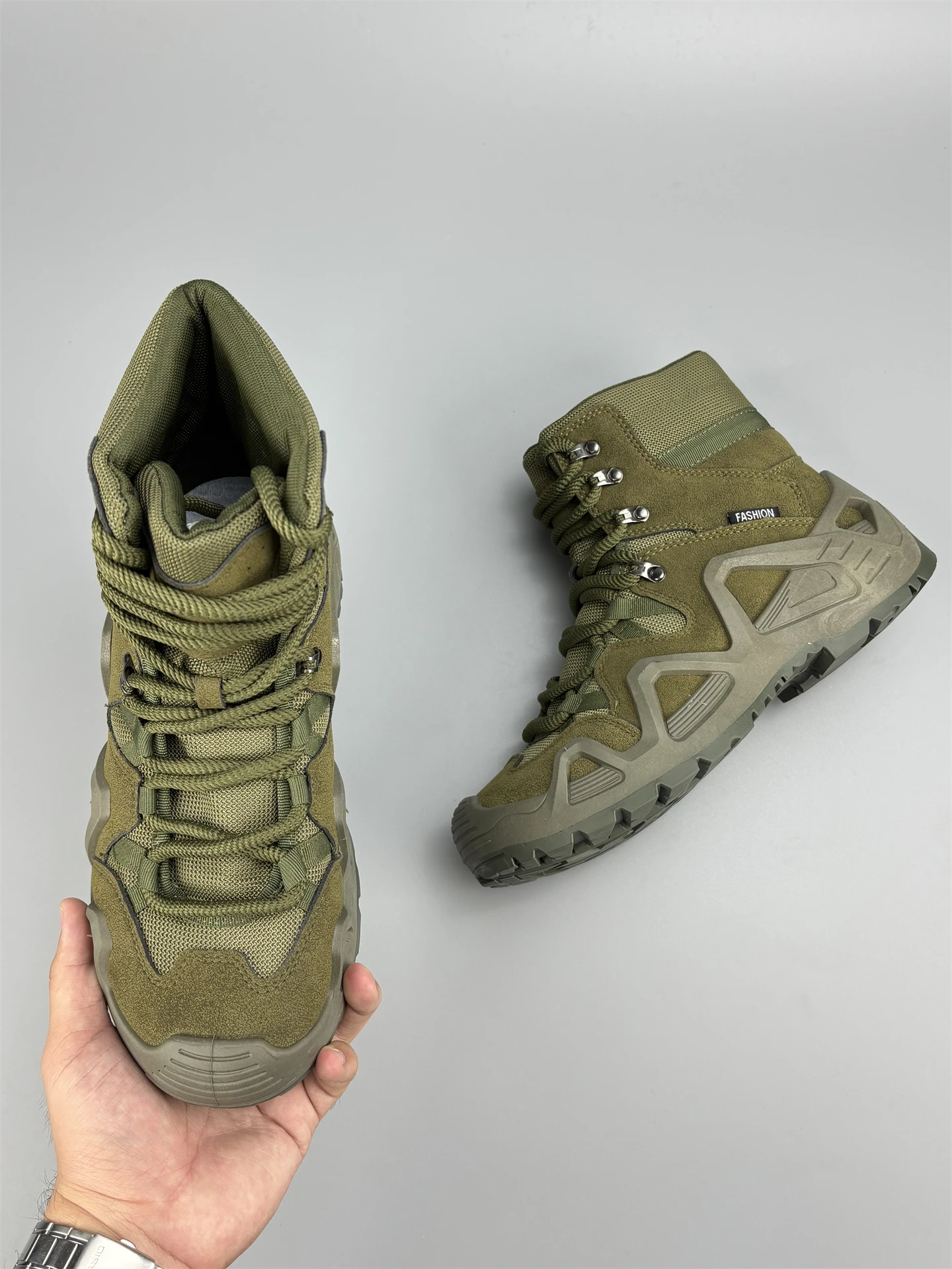 Men's Outdoor Training Durable Hiking Boots Comfortable and Versatile Unisex Hiking Shoes Sports Walking Casual Footwear