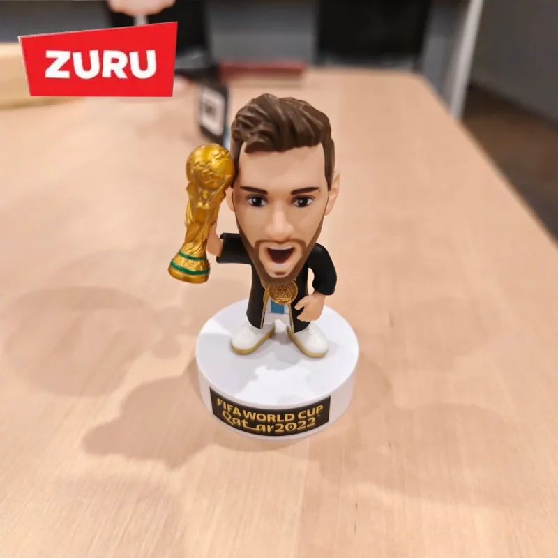 Zuru FIFA World Cup Offiziell Autorisierte Original Blind Box Figur, Messi Mbappe Fußballstar Überraschungsball Sammelfigur