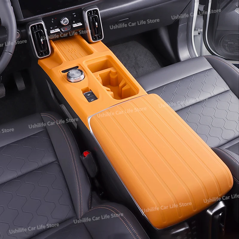 

Car Central Gear Frame Wireless Charging Panel Full Coverage Protective Pad Armrest Box Silicone Cover For Haval DARGO 2021-2025