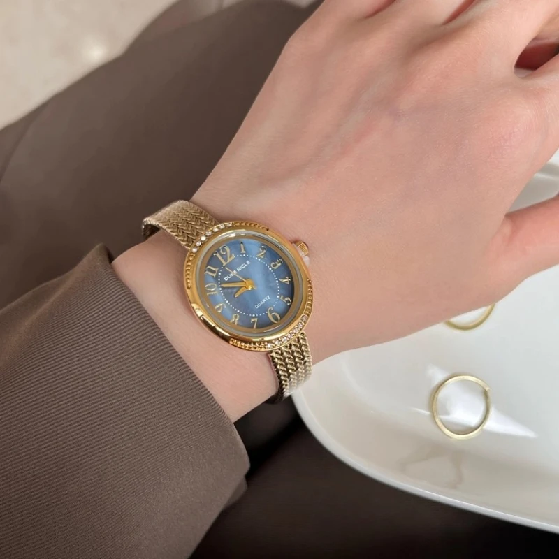 Classic Trend Ladies Watch Elegant Simple Retro Student 2025 Waterproof Quartz Watch Birthday Gift