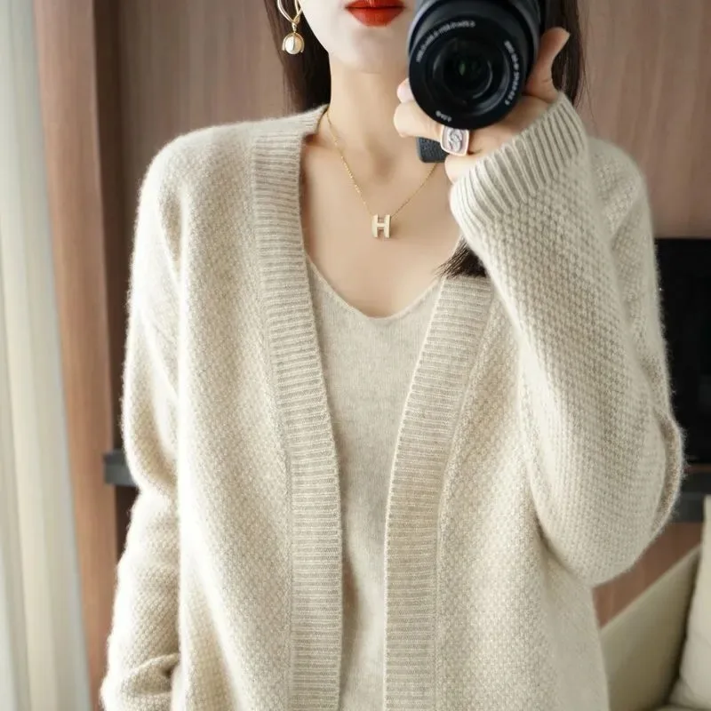 

Sweater Women's Autumn and Winter Loose Casual Fashion Versatile Two-piece Set Long-sleeved Fashion Casual Top