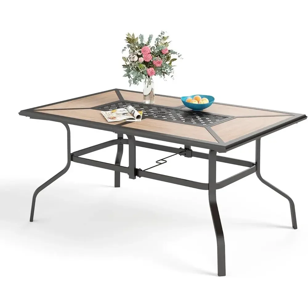 

Стол для отдыха на открытом воздухе на 6 человек с регулируемым отверстием для зонта, дополнительная деревянно-металлическая рама. Ограниченное предложение.