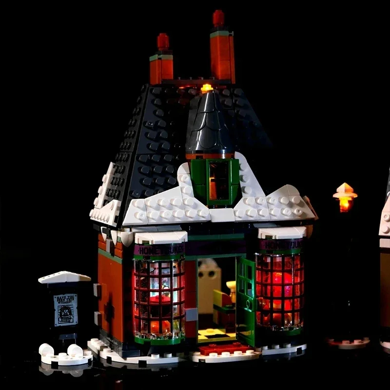 Zestaw oświetlenia LED RC DIY do modelu kolekcjonerskiego LEGO 76388 Village Visit (tylko światło LED, bez modelu klocków)