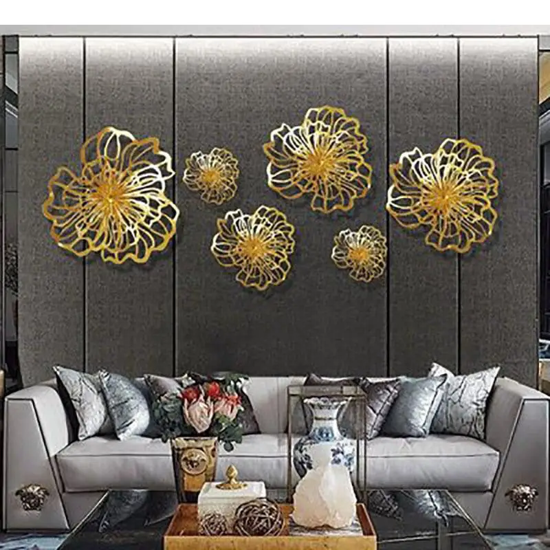 

Simplicity Wall Decoration Metal Hollow Floral Hanging Ornaments Golden Flowers Pendant Backdrop Display Home Decor Modern