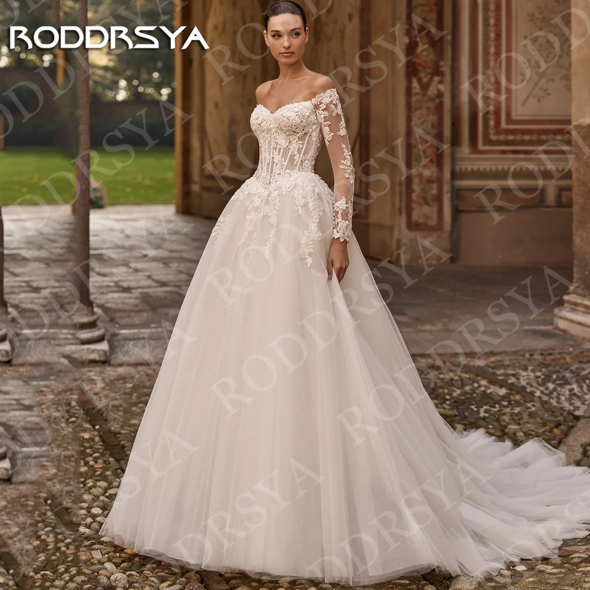 RODDRSYA Strapless Long Sleeve Wedding Dress Woman Romantic A Line Sweetheart Lace Appliques Bridal Dresses Tulle Customized