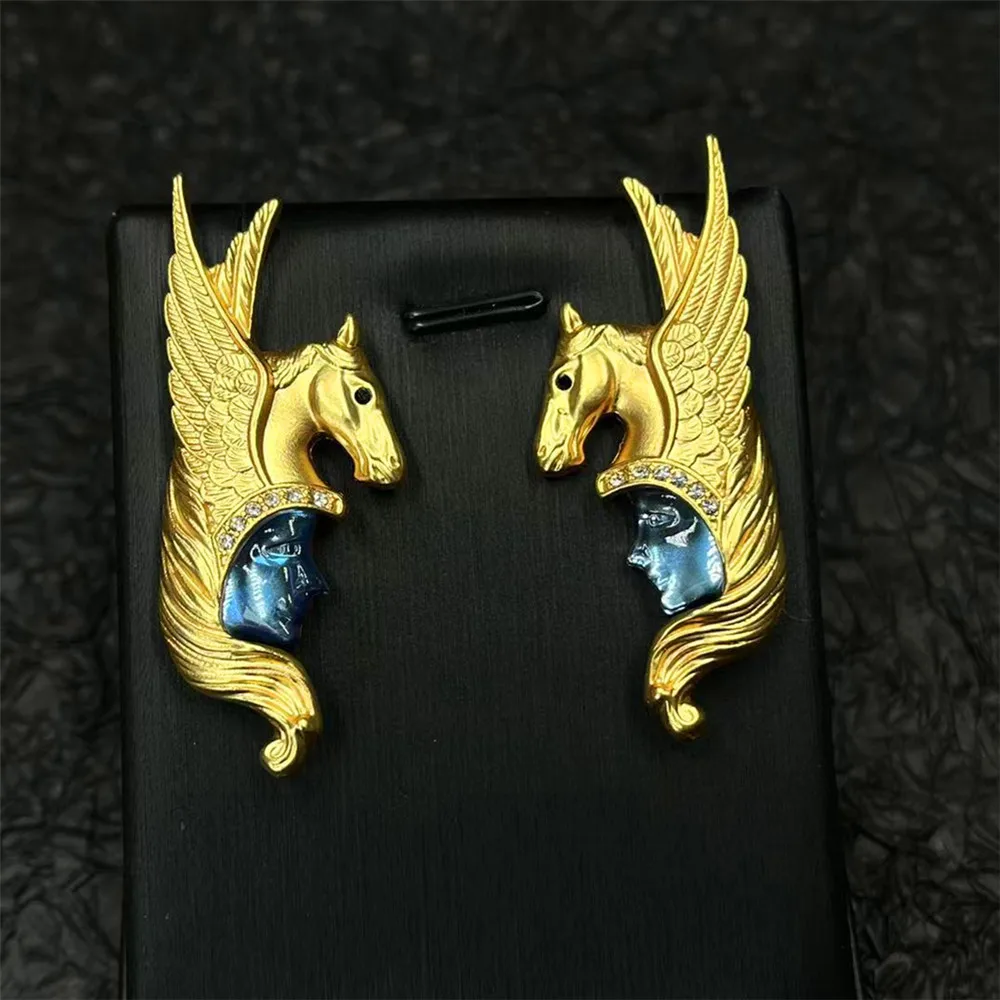 Exaggerated Heavy Metal Stud Earrings Wings Horse Face for Women Jewelry Brass Vintage 2024 New In Europe And America