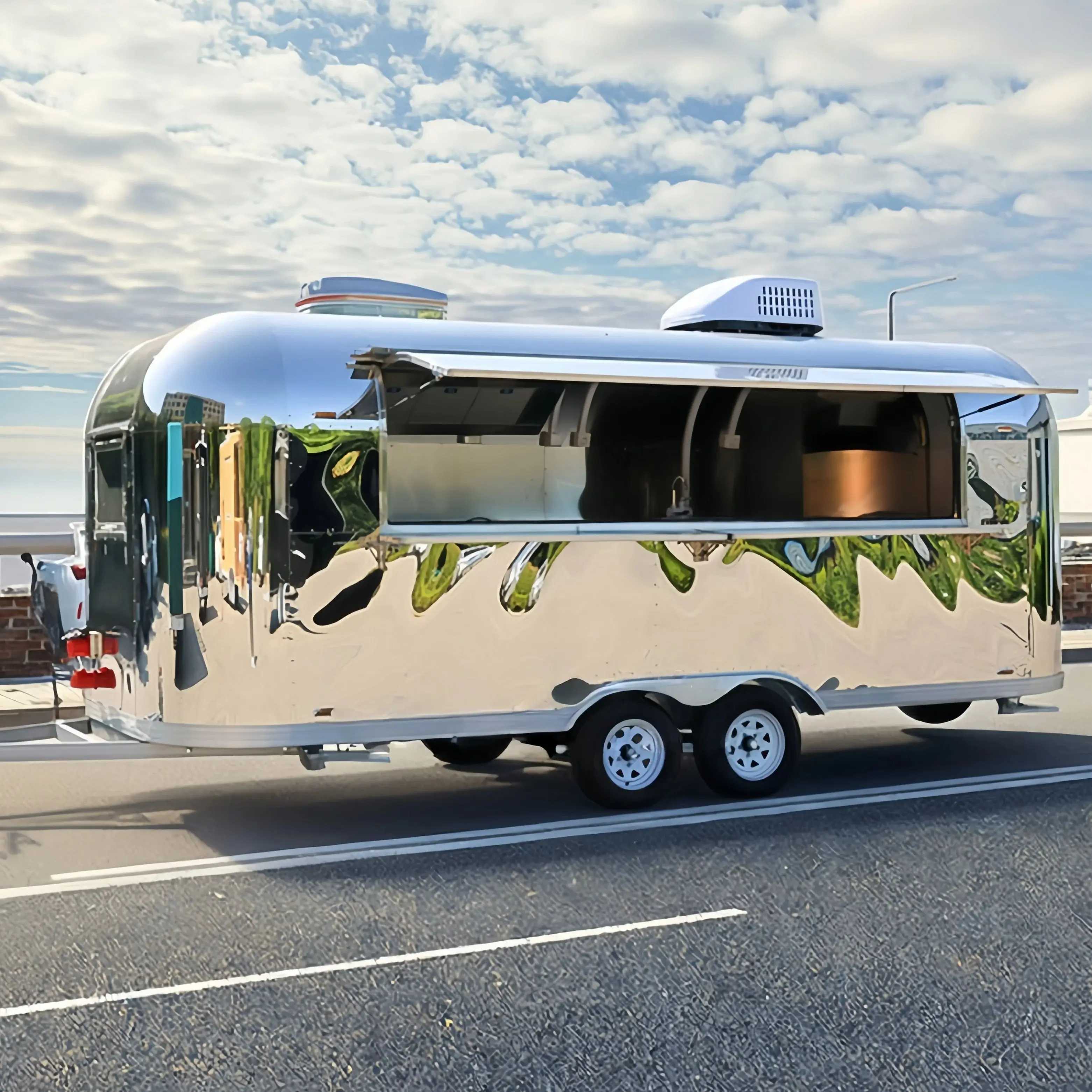 

Food Truck Trailer Fully Equipped Fried Chicken Mobile Kitchen Tent Caravan for Camping Beverage Bar