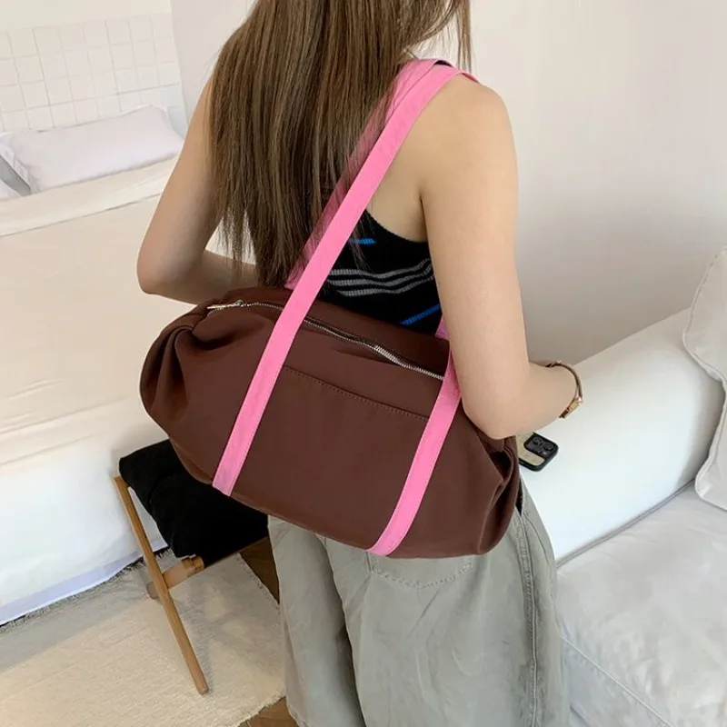 

Women's Nylon Hobo Bag with Contrast Color Strap, Casual Style for Daily Use, Shopping, Dating, Commuting and Short Trips