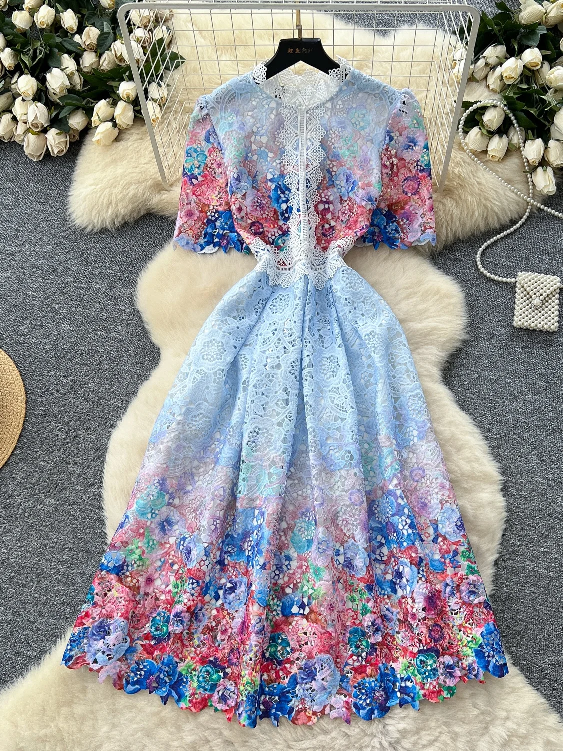 エレガントな中空アウトレースバブルスリーブドレス女性のハイウエスト痩身ロングドレス韓国スタイル通勤Aラインスカート