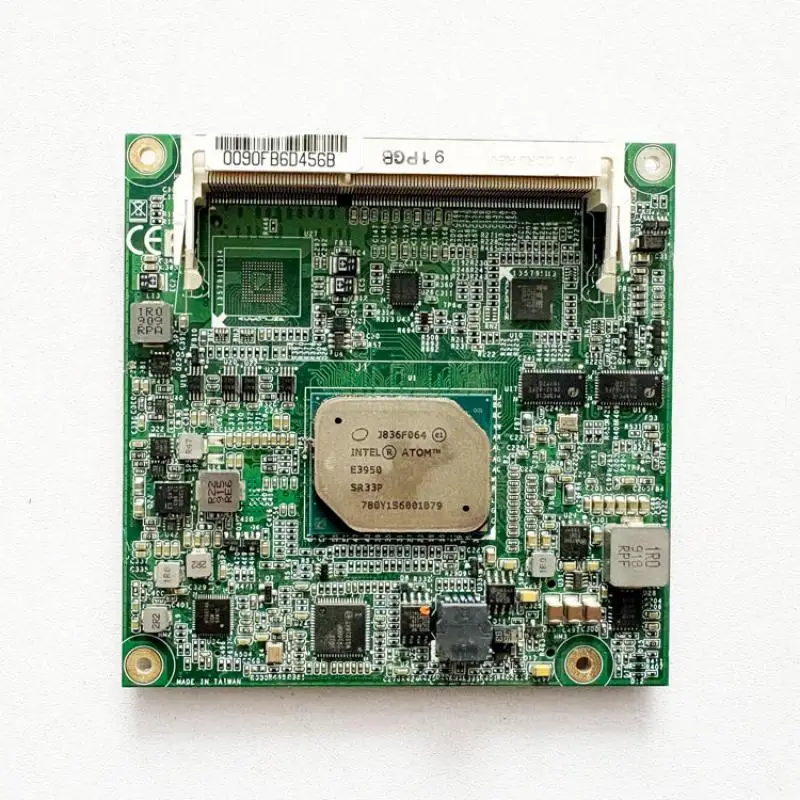 

PCOM-B641VG Промышленная материнская плата PCOM-B641VG-E3950-AC 1946A06825 Плата процессора Модуль процессора Материнская плата 100% тест