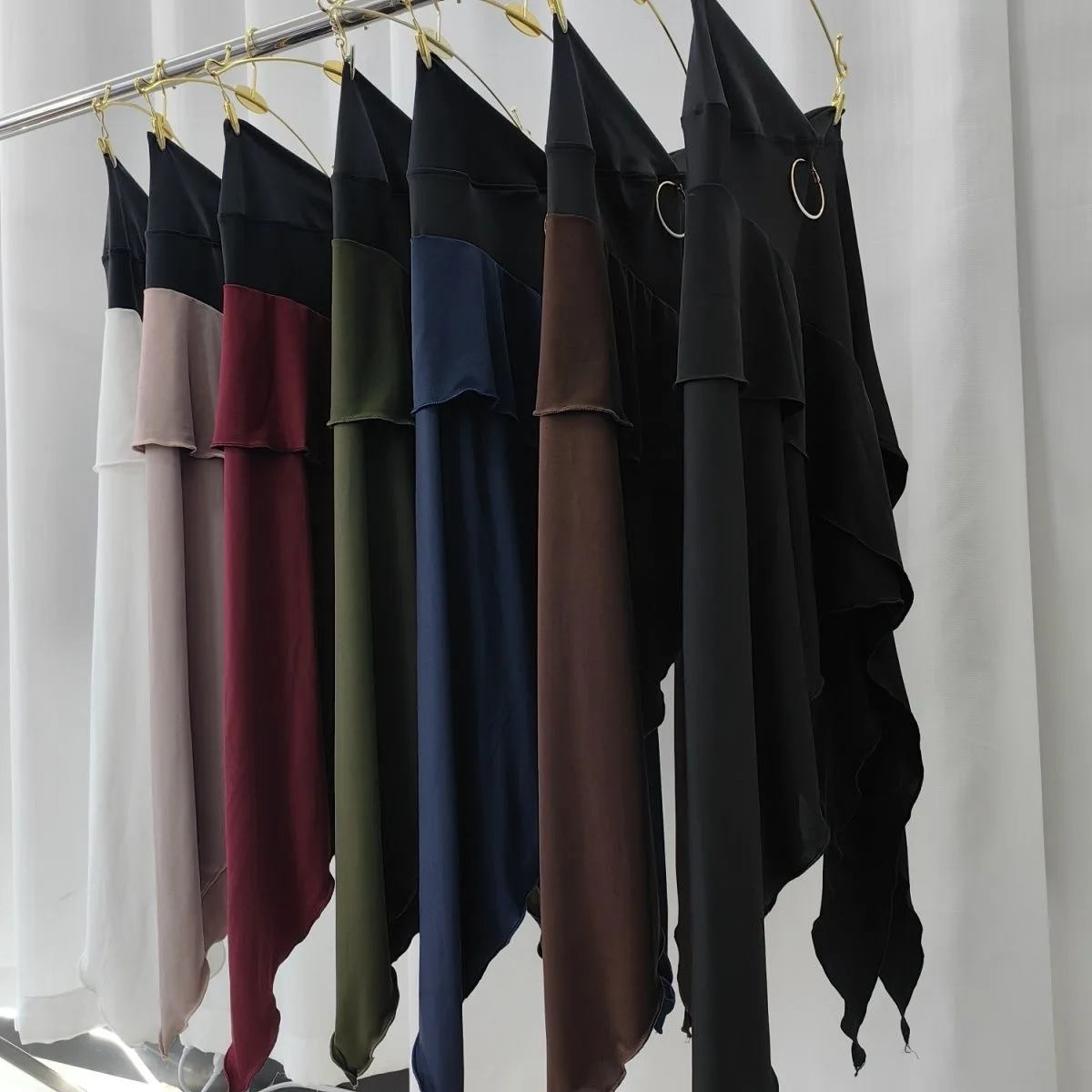 

Мусульманский женский готовый вискозный шарф-хиджаб с серьгами