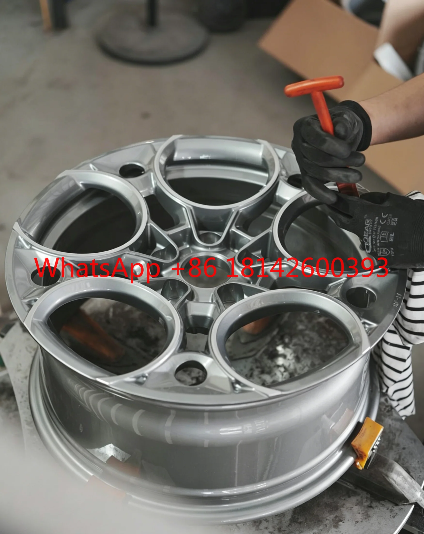 Popular Turbo Fan Spoke Silver Forged Wheel Rims 15-24 Inch Heat Dissipation Modified Rims for Performance Sports Cars