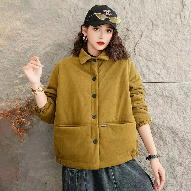 2025 جديد تنوعا رقيقة سترة قطن لخريف/شتاء المرأة فضفاضة عادية بلون القطن معطف دافئ الإناث قصيرة أبلى