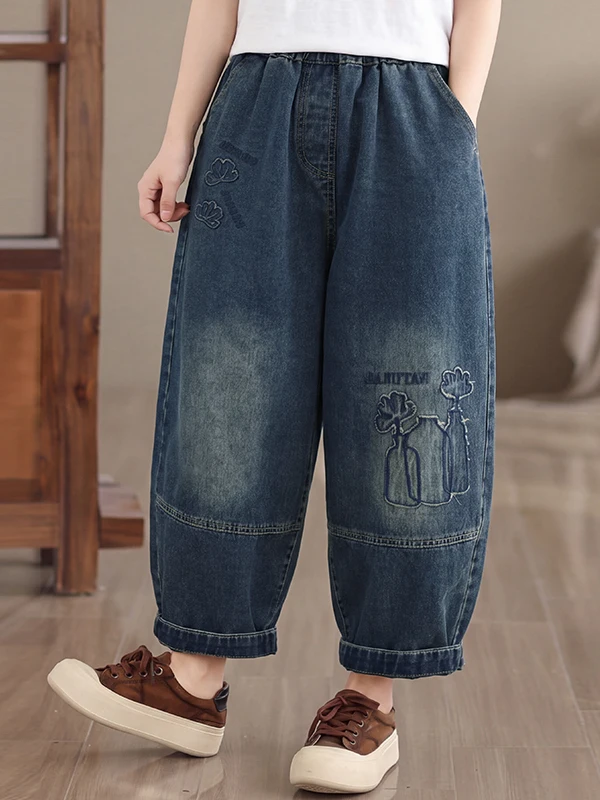 Loose Casual Embroidered Patchwork Denim Jeans for plus Size Women New Arrival Autumn Season Comfortable Straight Leg Jeans