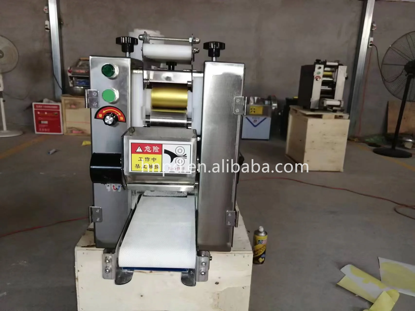 Small Grain Product Automatic Momo Empanada Roti Chapati Tortilla Samosa Wonton Dumpling Maker Skin Wrapper Making Machine Price