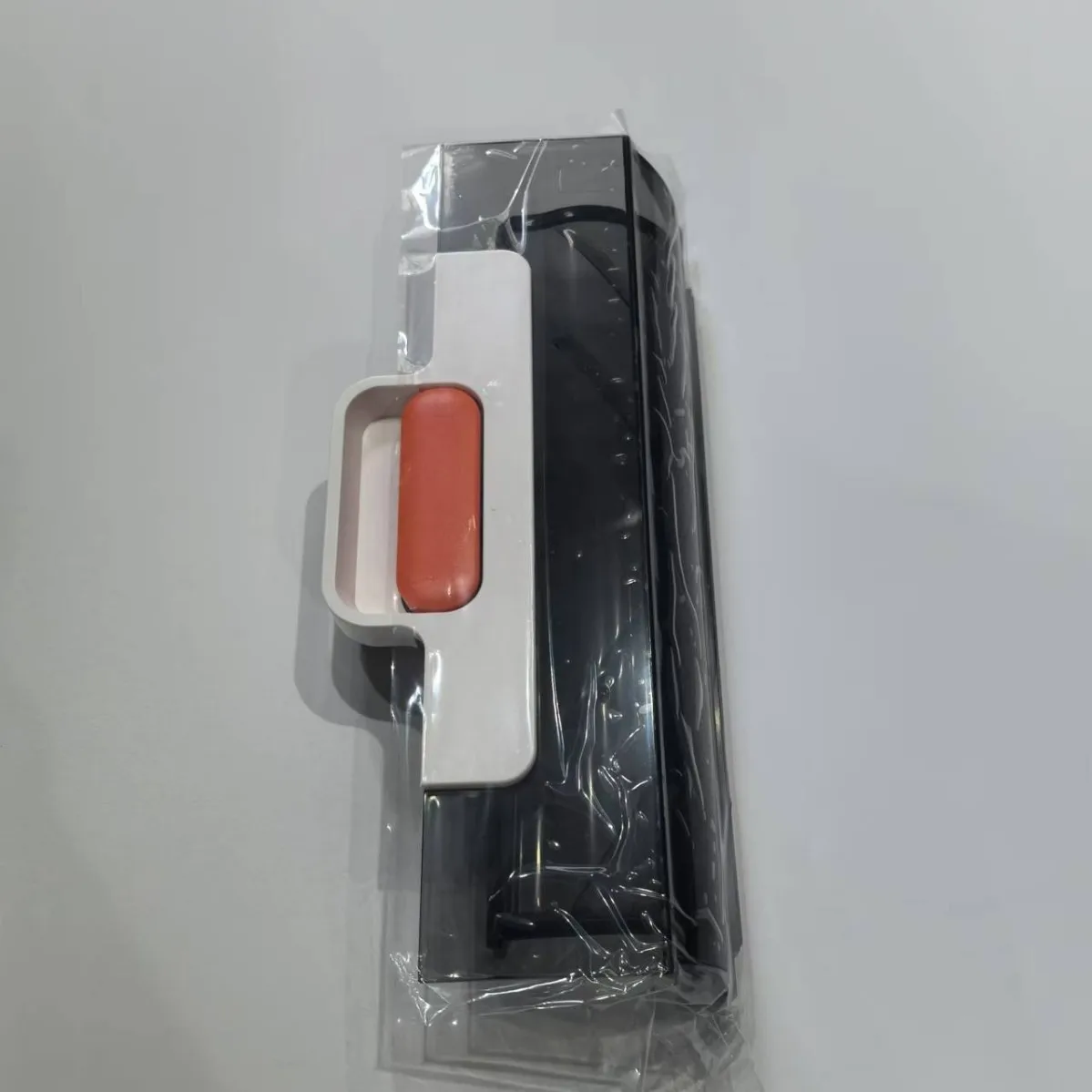 Оригинальные компоненты крышки роликовой щетки для аксессуаров для робота-пылесоса ILIFE W90 Оригинальные компоненты крышки роликовой щетки для аксессуаров для робота-пылесоса ILIFE W90