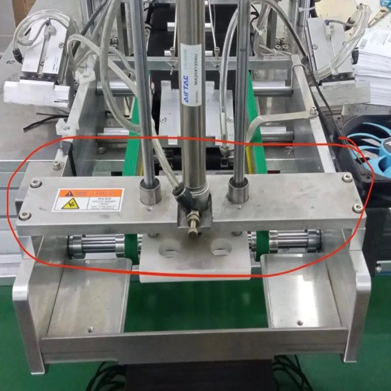 

PTC171007A-01-06-13 CYLINDER Install the aluminum plate mounting bar Mask machine accessories parts connecting shaft flange