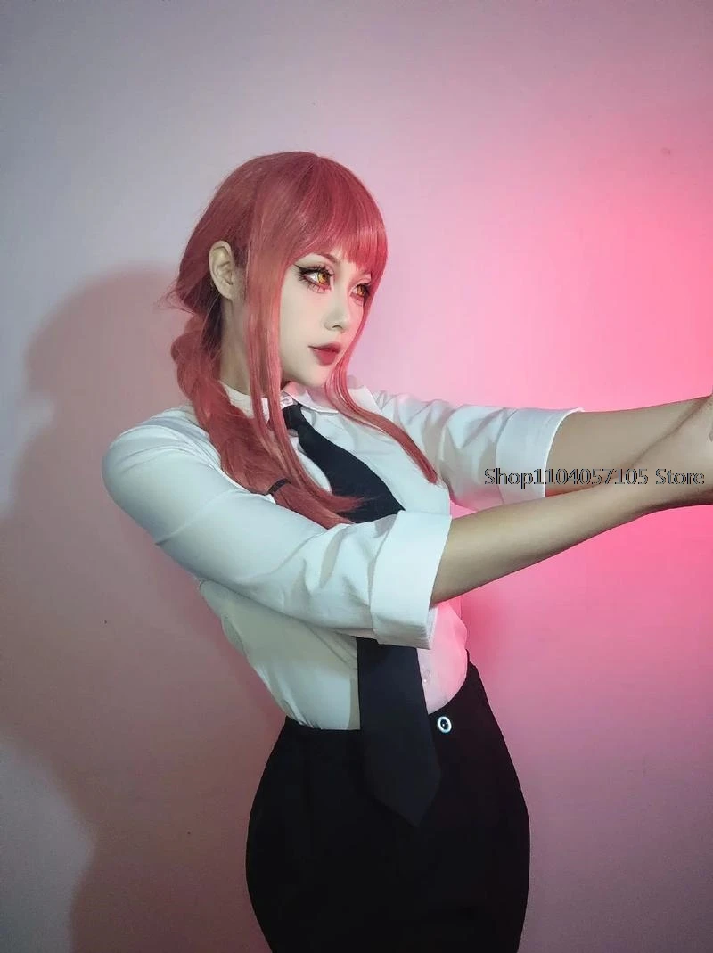 Anime Makima Cosplay Pruik Kettingzaag Man Lange Rose Rood Gevlochten Pruiken Hittebestendige Synthetisch Haar Halloween Party Hoofdhuid Pruiken