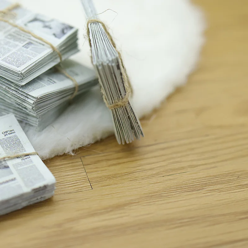 1:12 Mini Newspaper Realistic English Newspaper Paper Model Scene Prop Dollhouse Miniature