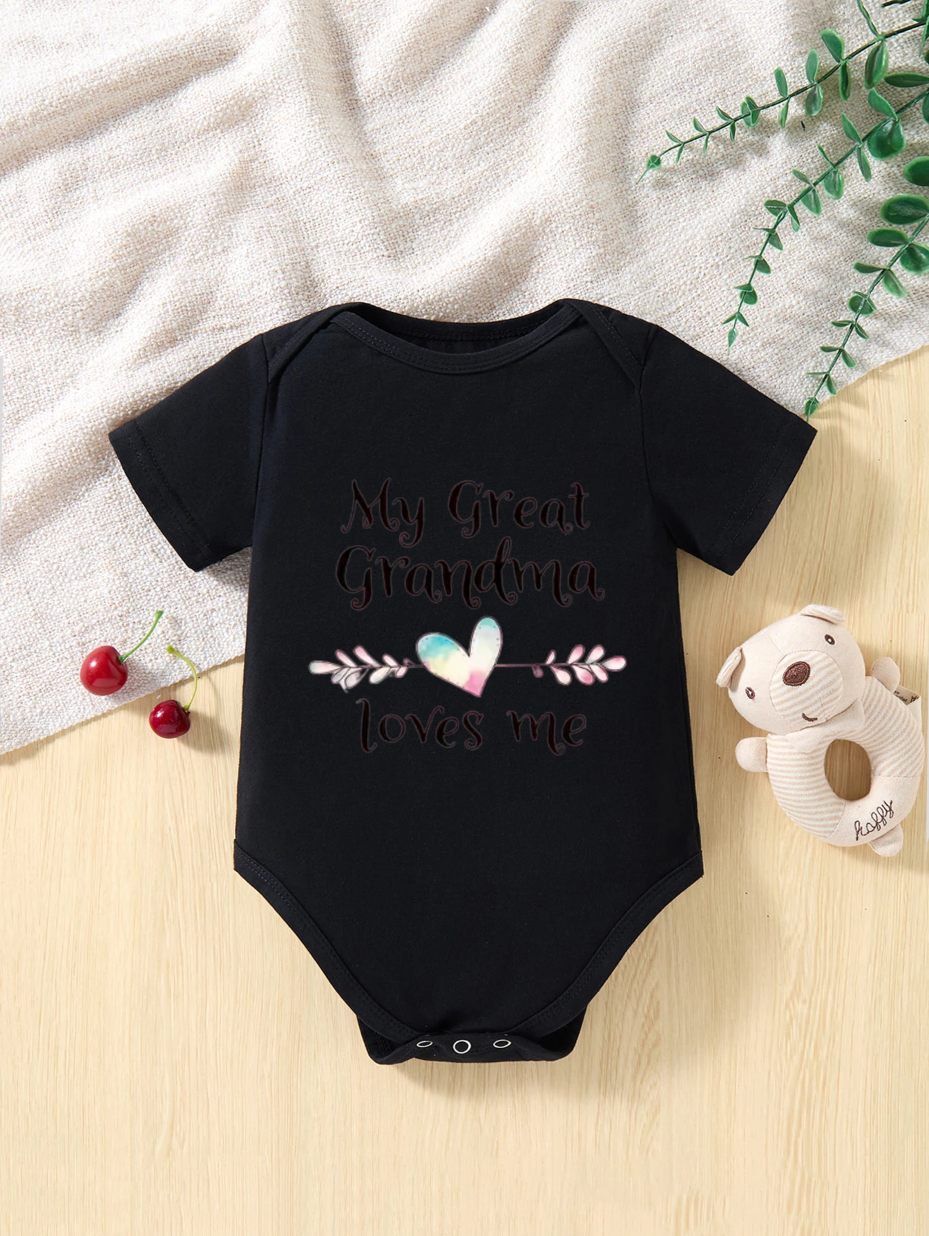 بدلة قطعة واحدة سوداء للأطفال My GREAT GRANDMA LOVES ME برسومات قلب قوس قزح للجنسين مناسبة عائلية للأطفال