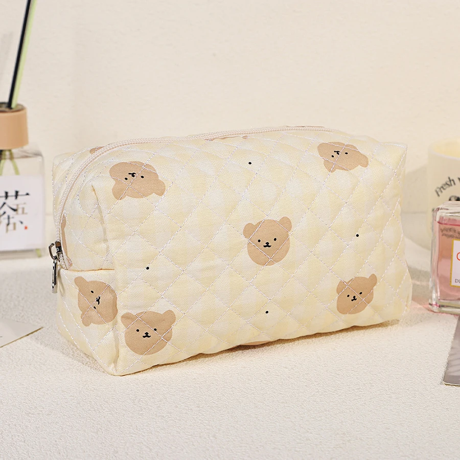 Cute Bear Flower Quilting Cotton Makeup Bag Women Zipper Cosmetic Organizer Female Cloth Handbag Portable Toiletry Case for Girl