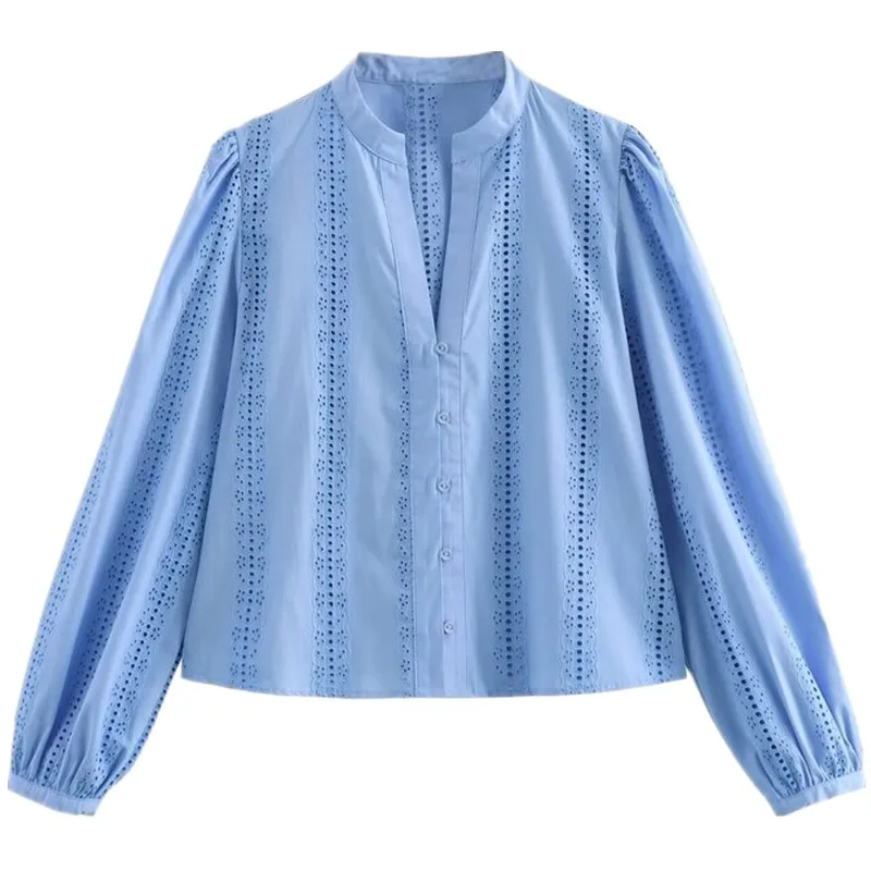 

Summer 2024 Women's Long Sve V-Ne Hollow out Embroidered Pure Cotton Top irt Comfortable Loose Fit Commute Sle