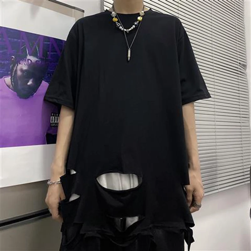 Baju Hangat Leher O Pria Lengan Pendek Ripped Musim Panas Atasan Baju Harajuku Punk Hip Hop Semua Pertandingan Antik Mode Korea