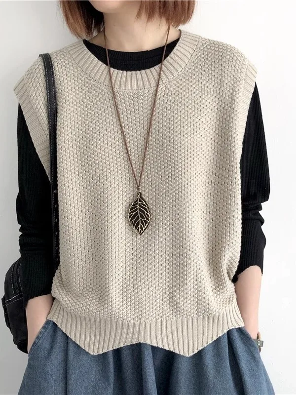

Вязаный жилет женский, новый европейский стиль 2025, с асимметричным круглым вырезом, осенняя верхняя одежда, модный жилет с подплечниками