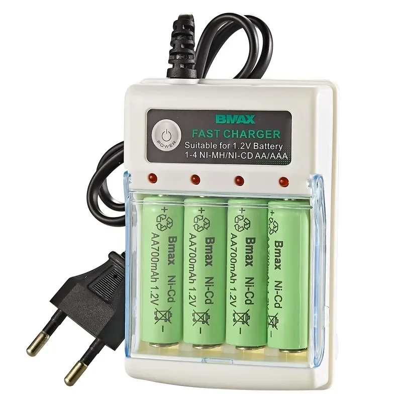 AA / AAA Battery Charger 2 4 Slots AC 110V 220V For NI-MH /NI-CD AA AAA Charging 1.2V Rechargeable Battery Charger