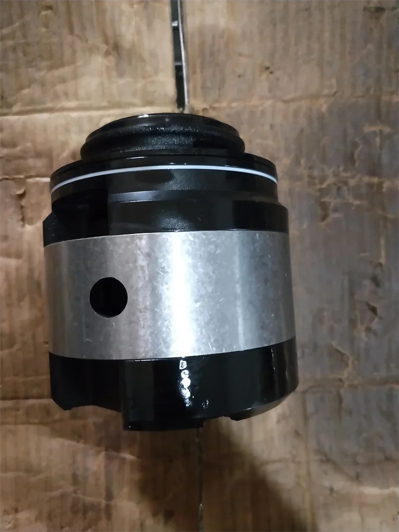 مضخة ريشة هيدروليكية T6ED T6CC T6DC T6E T6C T6D T6EE T6CCM T6DCM T6ECM T6EDM T7EE M72 لمضخة ريشة مزدوجة