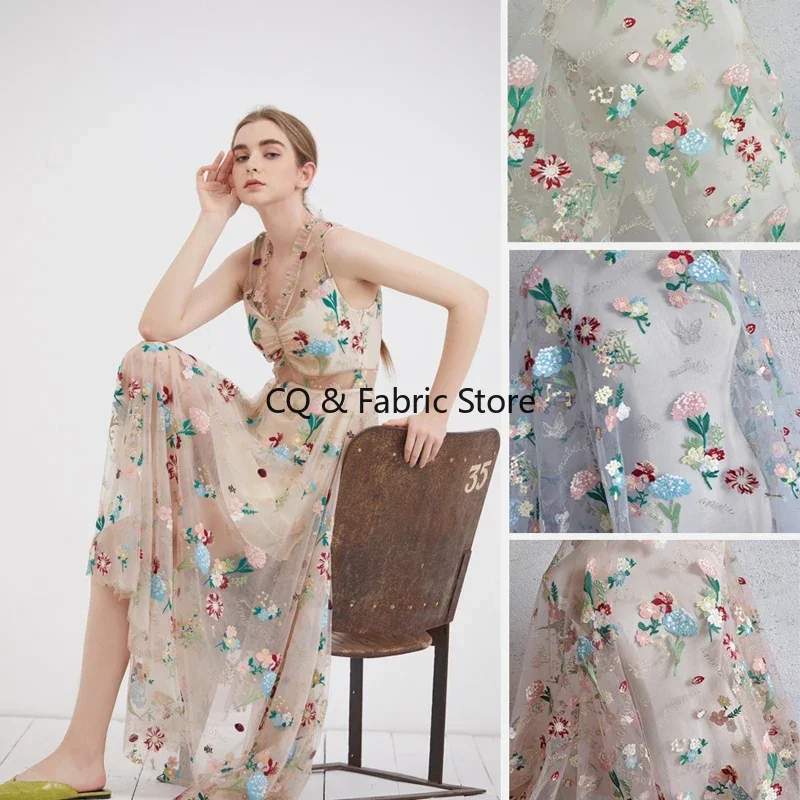 Tkanina z tiulu z haftem motylkowym, kwiatowym, morelowym, siateczkowym, koronkowa, do samodzielnego wykonania odzieży, spódnic, akcesoriów, ciężka, rozpuszczalna w wodzie.