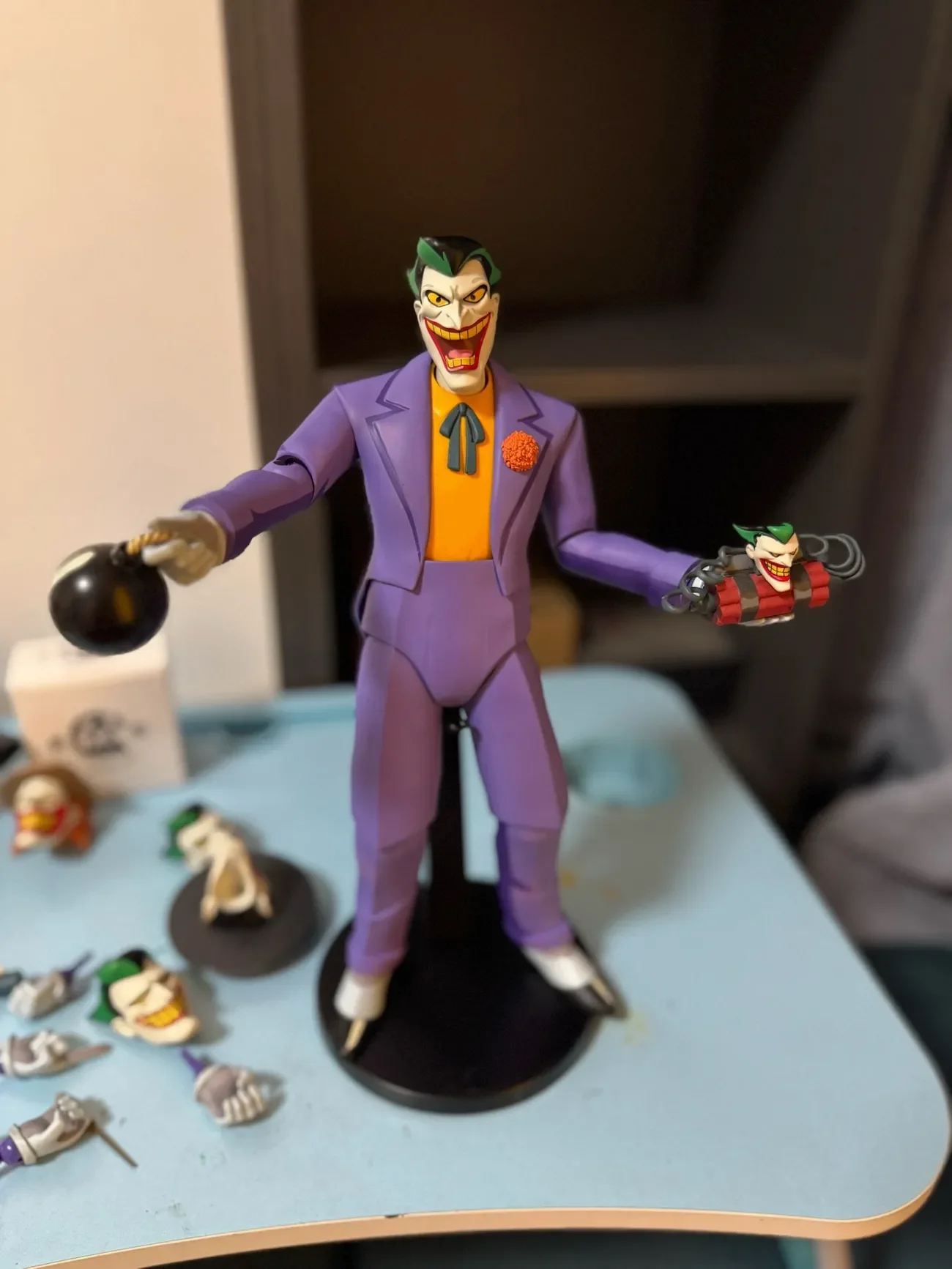 DC Mondo Joker 1/6 Action Figure Batman Anime Articulated Figure - 1:6 Scale 12-inch Regular/Deluxe version Collectible Gift Toy