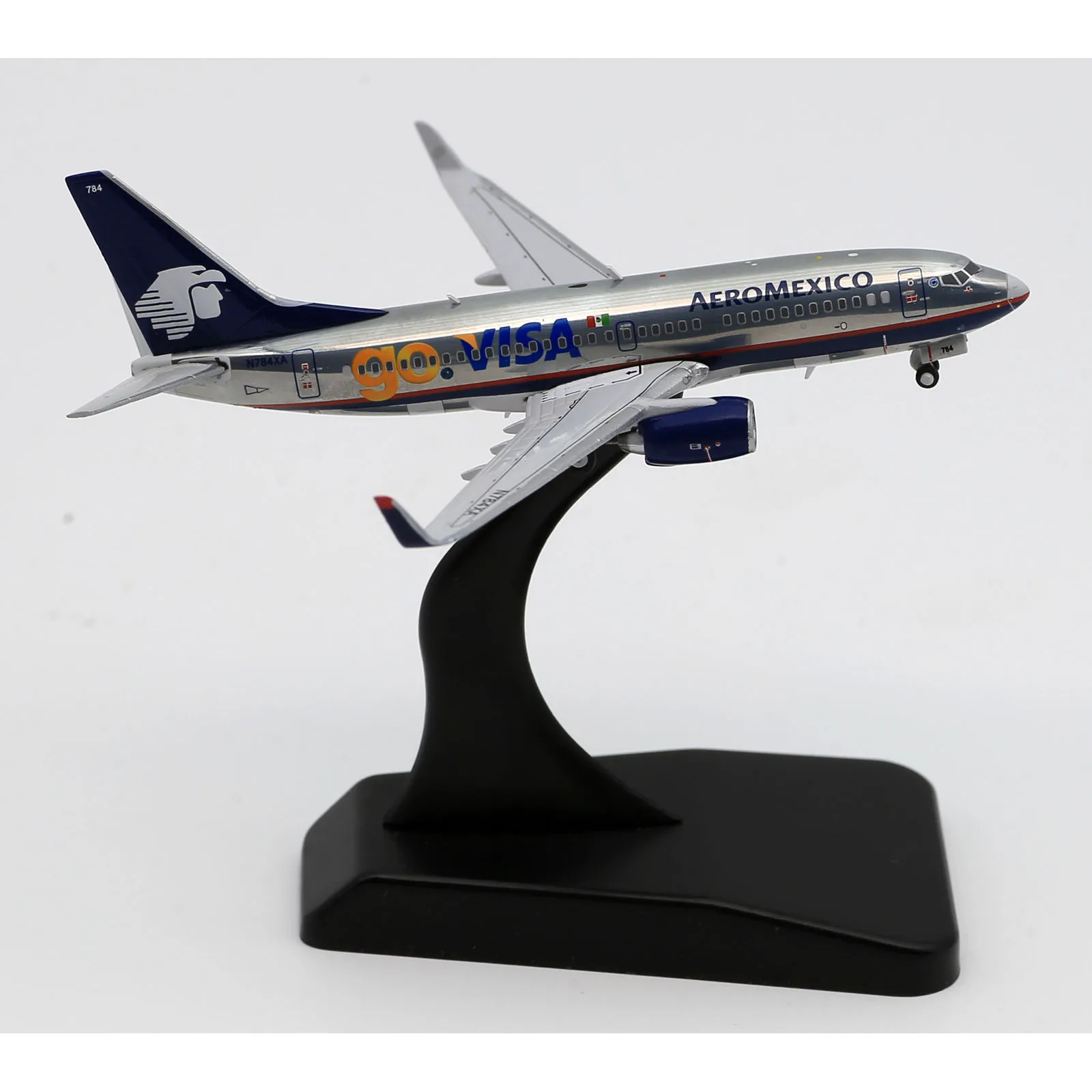 XX40028 Alloy Collectible Plane Gift JC Wings 1:400 Aeromexico Air \