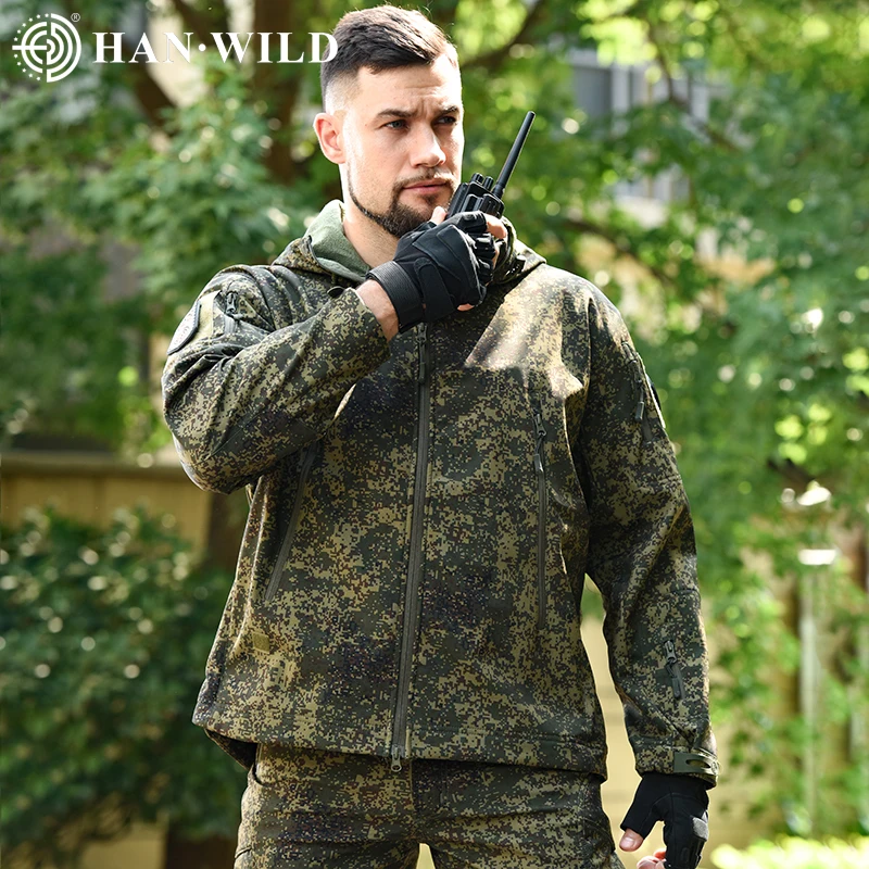 

Outdoor Tactical Jacket Men Soft Shell Combat Jackets Techwear Windproof Waterproof Breathable Fleece Thermal Hooded Coats