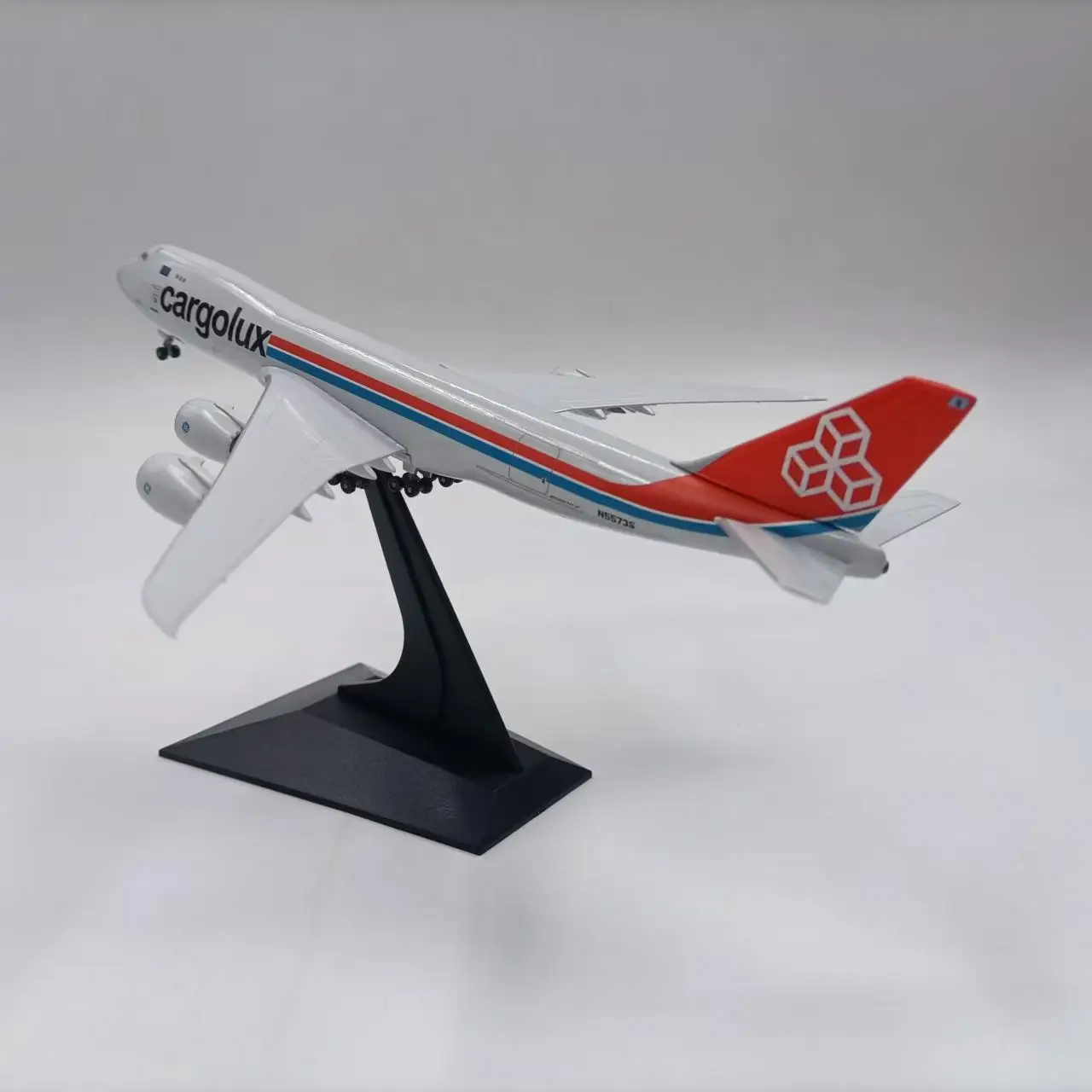 

Литой под давлением масштаб 1:400 Cargolux 747-8f гражданская авиация модель самолета из сплава Коллекционная игрушка в подарок сувенир дисплей орнамент