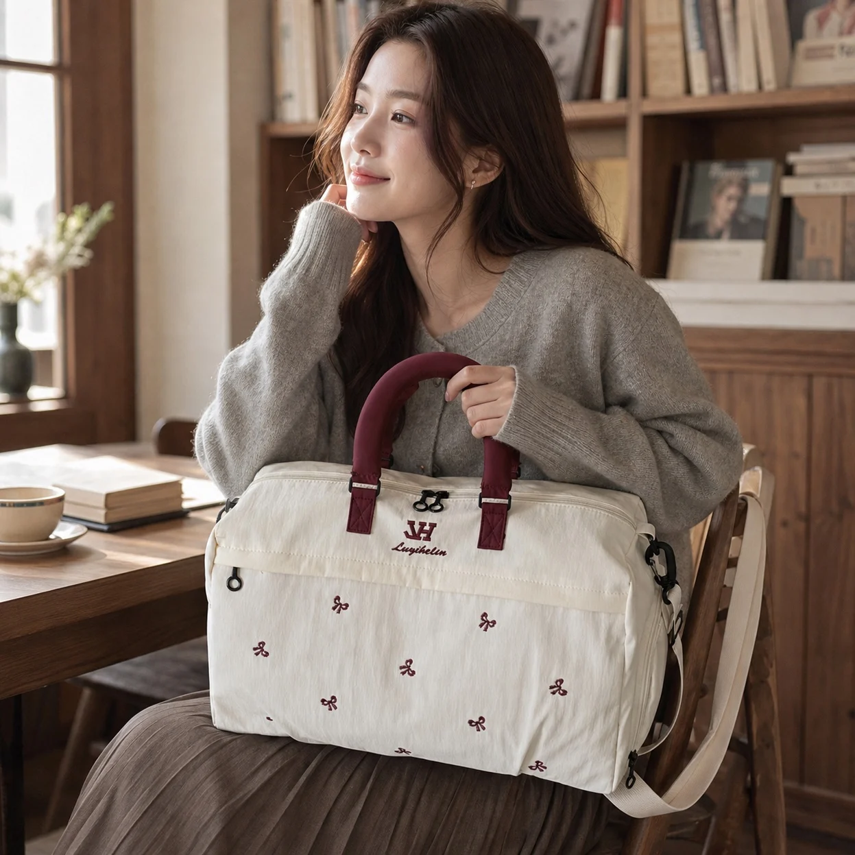 lightweight-large-capacity-handheld-travel-bag-women's-fitness-sports-outing-bag-short-trip-storage-bag-baby-birth-bag