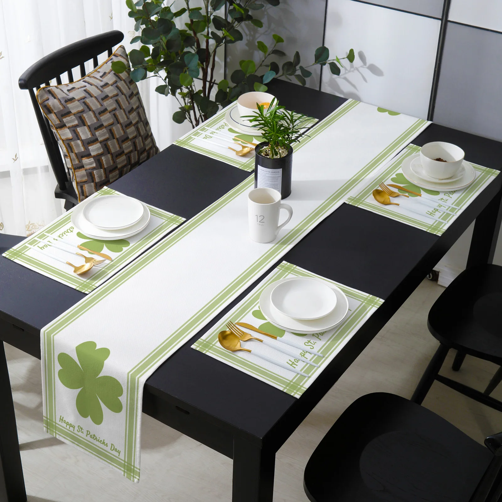 St Patrick'S Day Four Leaf Clover Lucky Table Runner Sets Wedding Dinning  Table Decoration Kitchen Tablecloths  Table Runners