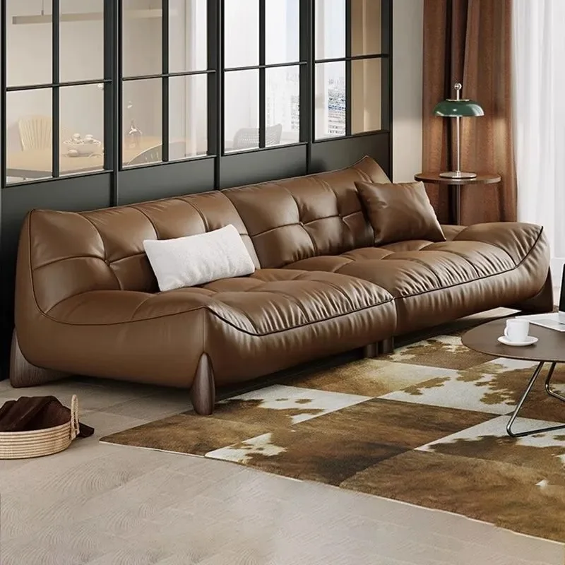 

Ретро минималистский кожаный диван в сочетании гостиной