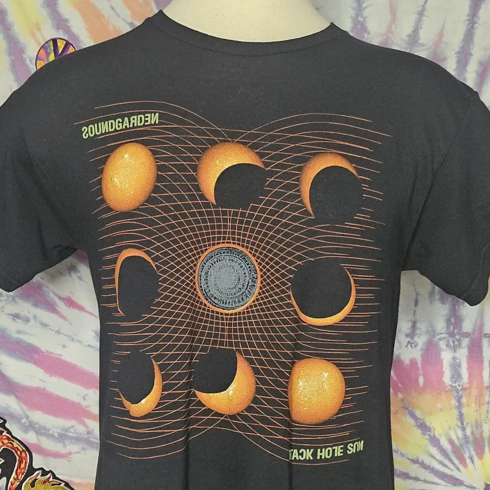 SOUNDGARDEN Black Hole Sun LARGE Concert Tour T Shirt ALSTYLE vintage Washed Unisex Top For Everyday Wear graphic Breathable