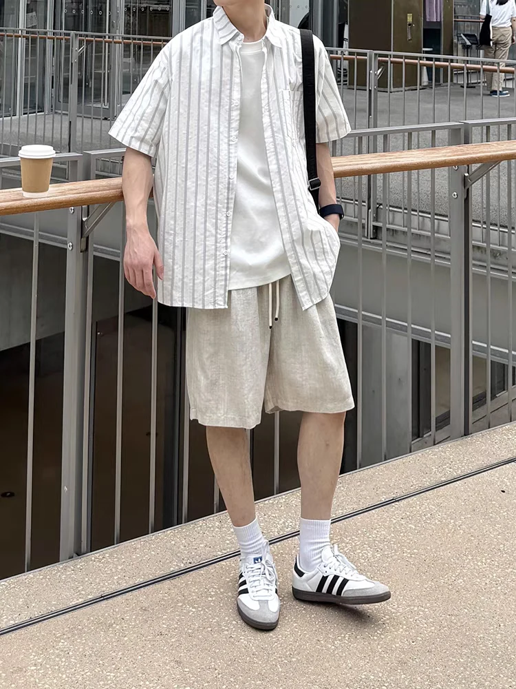 

White Striped ort Sve Loose Fit Summer irt for Men Breathable Lightweight Teen Sle Casual Lazy Faion Top