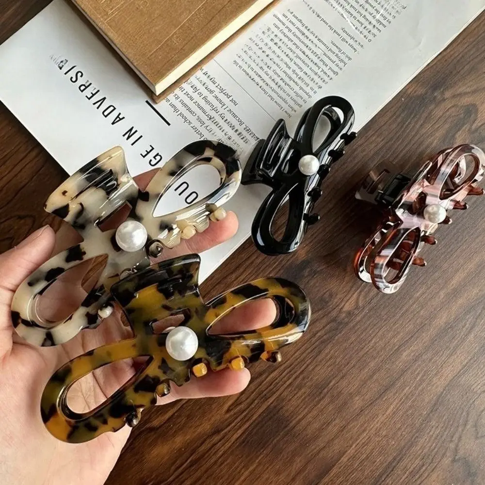 

Шпилька для волос во французском дизайне, женские когти для волос, жемчужный леопардовый хвост, заколки для волос, украшение для волос, ретро женский зажим в виде акулы, женский головной убор