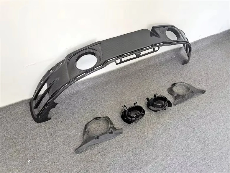 SD Style Dry Carbon Fiber Rear Diffuser Rear Lip  911 992 Carrera view 3