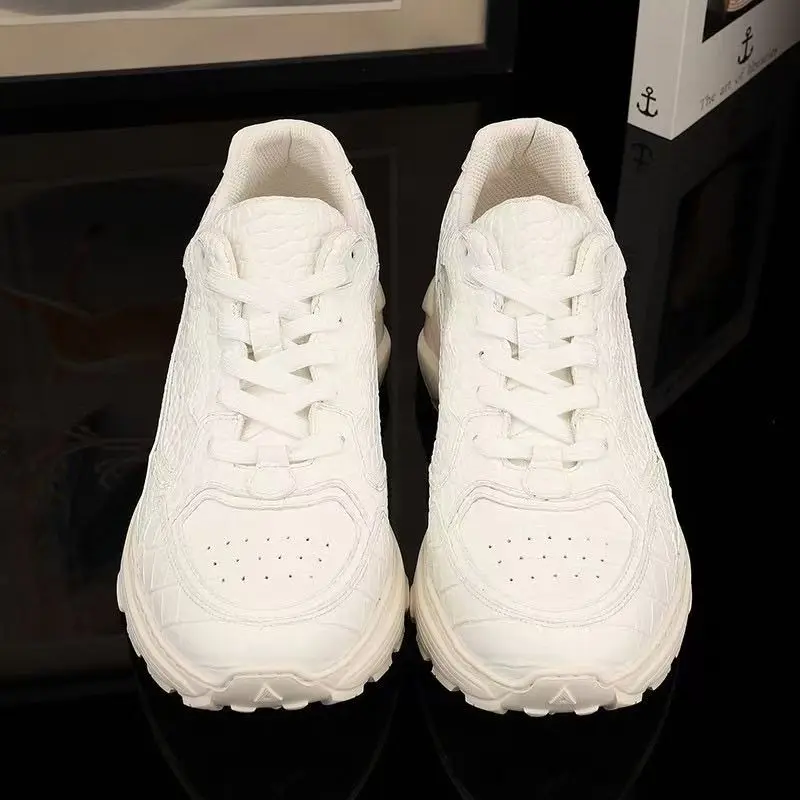 2025 جديد وصول موضة جلد التمساح البطن حذاء كاجوال الرجال ، الذكور أحذية رياضية من الجلد الطبيعي pdd635