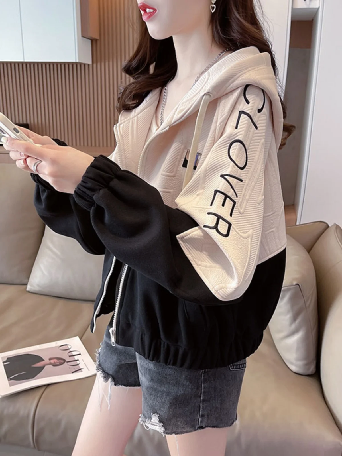 Fall Season Women's Hoodie Color Block Casual Thin Short Coat Spring Autumn Loose Fit Versatile Cotton Polyester Blend