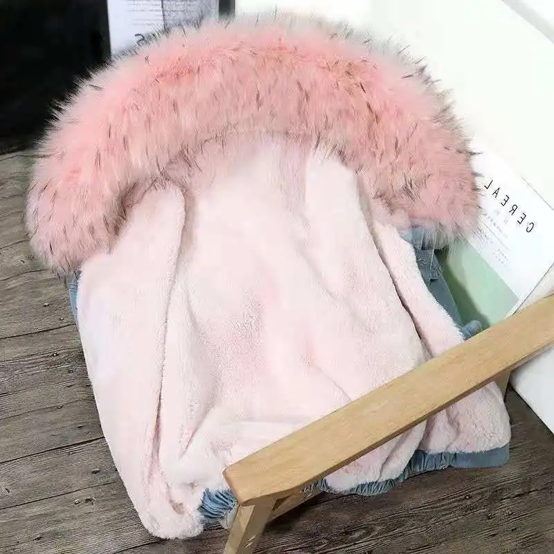 Women's Coat Thickened Big Fur Collar Fashion Denim Cotton Cotton Jacket Winter New Korean Version Plus Cashmere Hooded Jacket